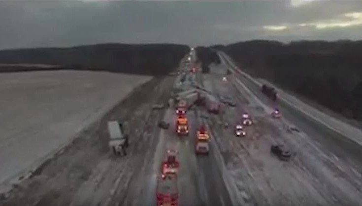 Καραμπόλα 100 αυτοκινήτων σε αυτοκινητόδρομο των ΗΠΑ – Βίντεο που σοκάρουν